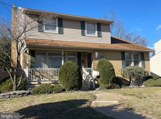 313 Oakland Ave, Bellmawr, NJ 08031