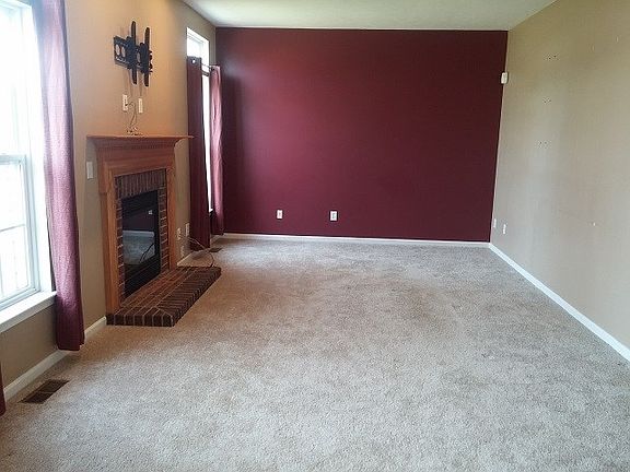 3rd image of 10022 Brushwood Dr