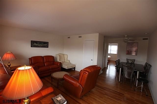 2nd image of 9100 Amherst Ave APT A2