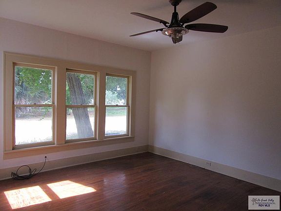 4th image of 802 S Palm Court Dr