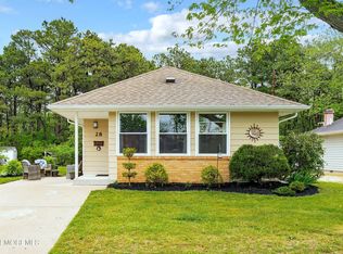 28 Allaire Dr, Toms River, NJ 08753