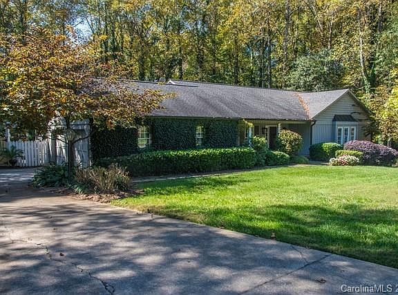 3rd image of 1655 8th Street Dr NW