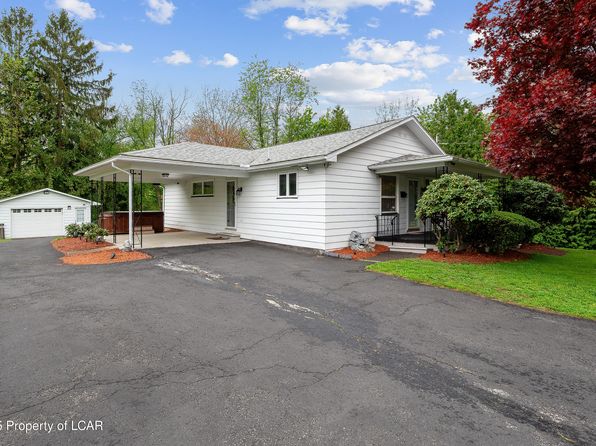 1343 Spruce St, Pittston, PA 18641