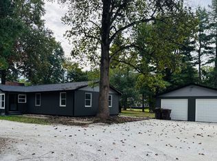 2283 E 1780 S, Clinton, IN 47842
