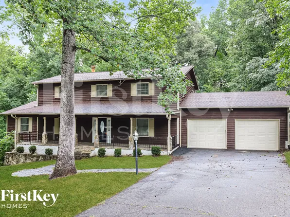 11 Cub Dr, Thomasville, NC 27360