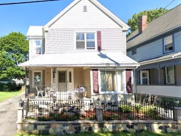 40 Anthony St, East Providence, RI 02914