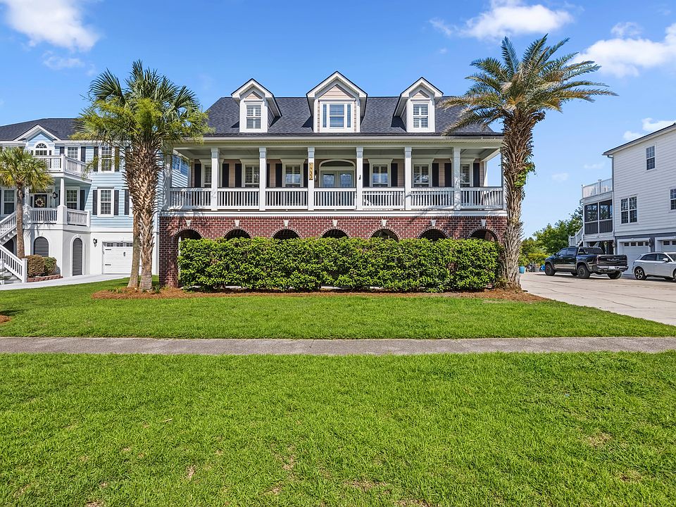 1st image of 1733 Indigo Island Dr