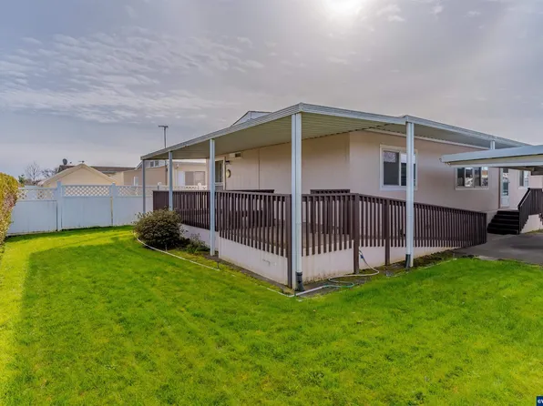 5422 Portland Rd NE Unit 22, Salem, OR 97305