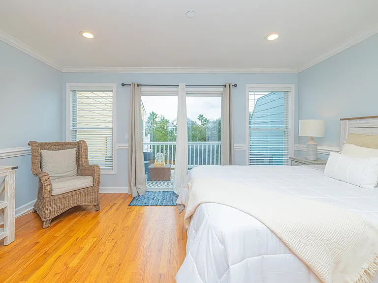 81 Sandbar Ln #27 — Photo 16