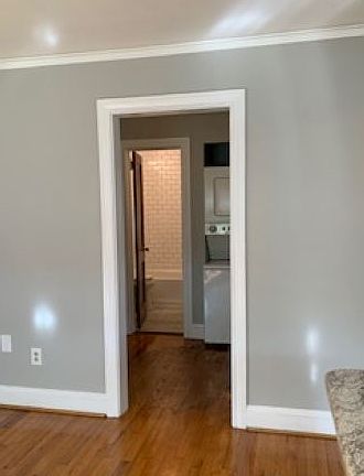 5th image of 100 Elsie Ave Unit B