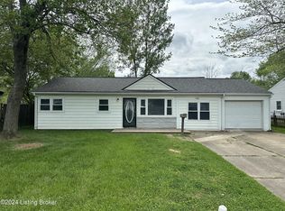 7008 Betsy Ross Dr, Louisville, KY 40272
