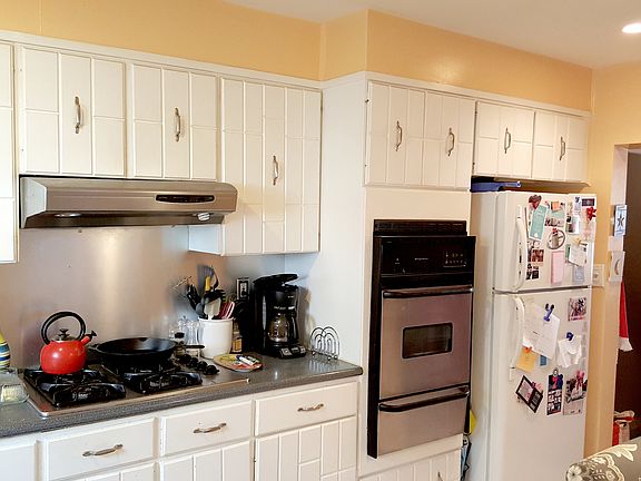 5th image of 2621 S Carlisle St