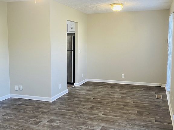 2nd image of 108 New Gritton Ave