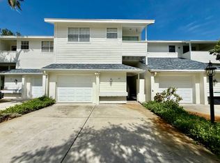 5220 S Russell St APT 32, Tampa, FL 33611