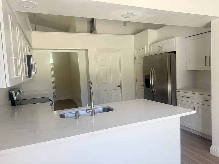 8089 Saint Andrews Cir — Photo 5