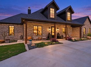 2125 Canyon Wren Loop, Graford, TX 76449