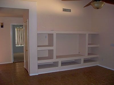 5th image of 3362 E Juanita Ave