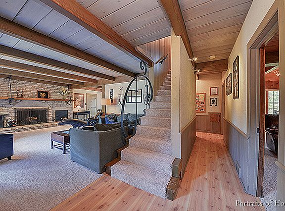 2nd image of 16 Muirwood Dr