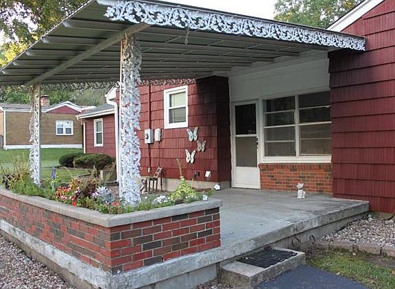 2nd image of 2801 S Hardy Ave