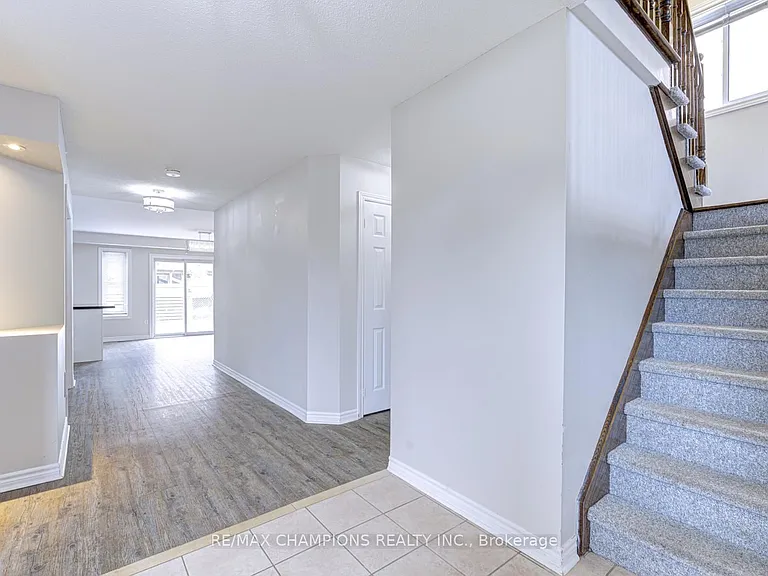 20 Bell St — Photo 12