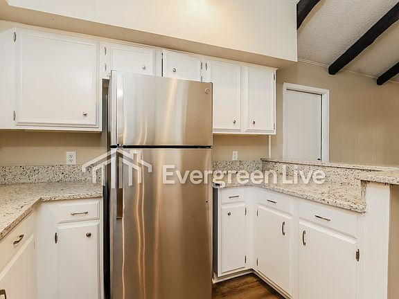 5th image of 12314 La Albada St