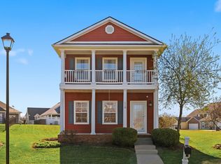 110 Woods Point Cir, Georgetown, KY 40324