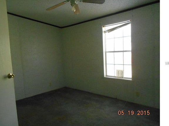 3rd image of 11 Laura Ct