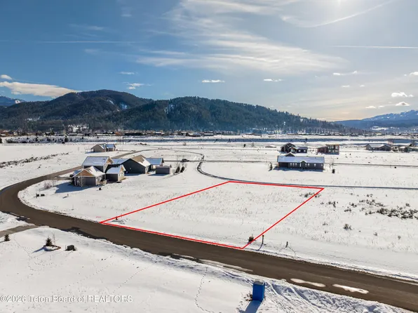 78 Aster Loop, Alpine, WY 83128