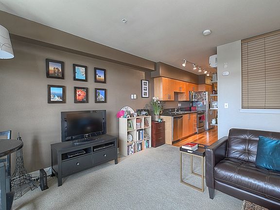 3rd image of 5650 24th Ave NW Unit 509