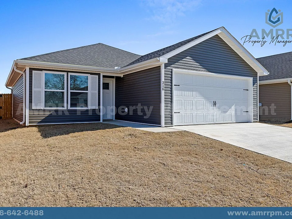 316 Foliage St
