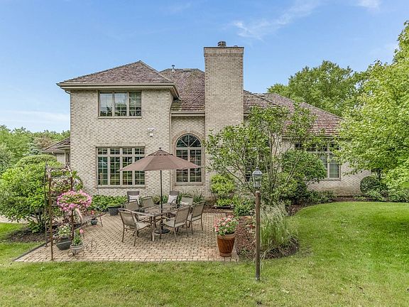 4th image of 24620 W Manor Dr