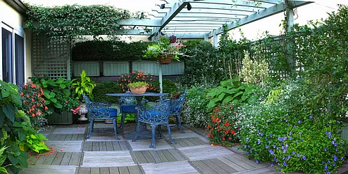 Sold by Nest Seekers International