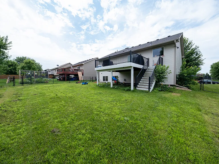 1635 Breton St — Photo 3