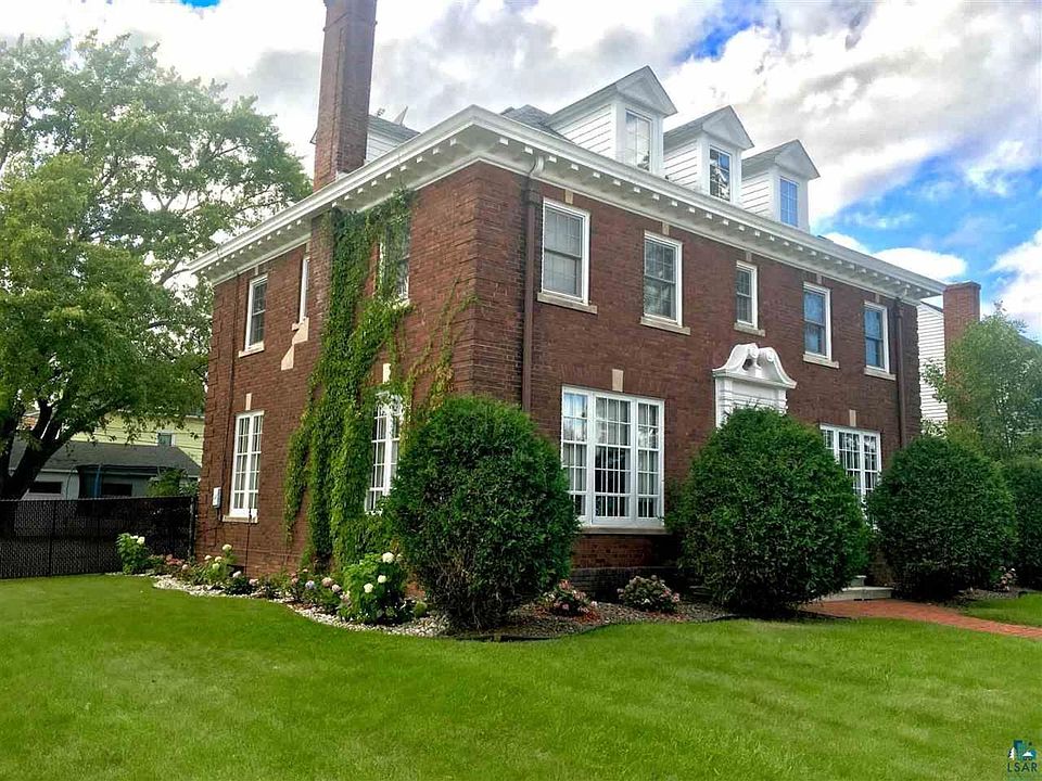 2435 Hammond Ave, Superior, WI 54880 Zillow