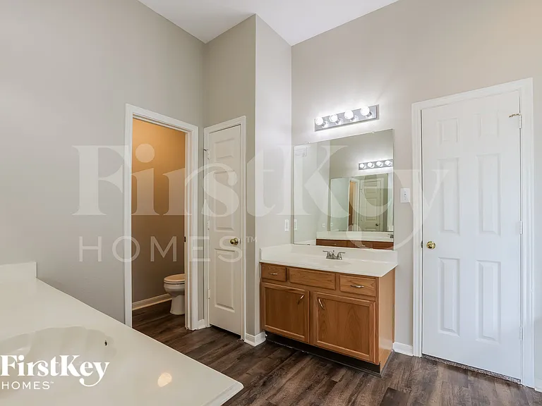 15722 E Astern Dr — Photo 9