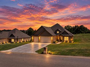 175 Canyon Creek Ln, Guthrie, OK 73044