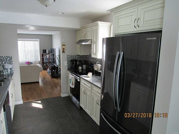4th image of 255 Montgomery Ave