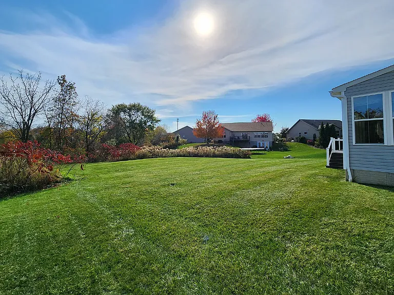 7014 Emerald Bay Ave NW — Photo 32