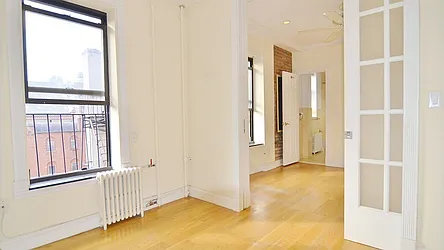 Rented by Park Property Advisors