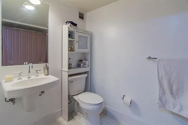 Sold by Century 21 Innovative Realty | media 42