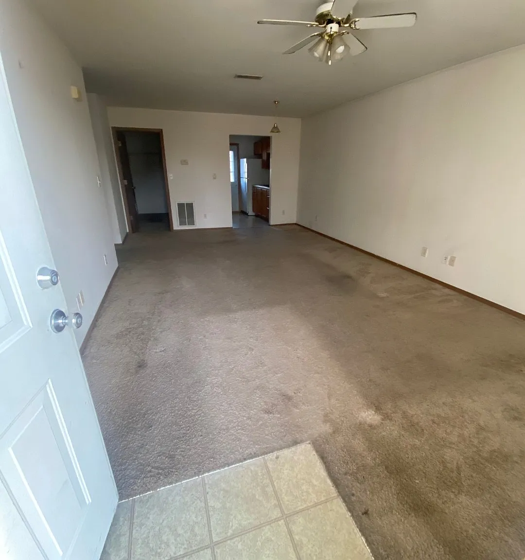 2 bed, 800 sqft, $850 — Photo 2