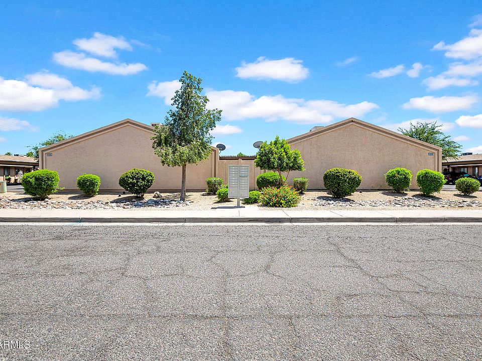 1st image of 3027 E GRANDVIEW Road #1
