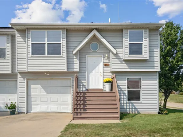 657 Potter St, Tiffin, IA 52340