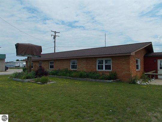 2nd image of 513 S Cedar St