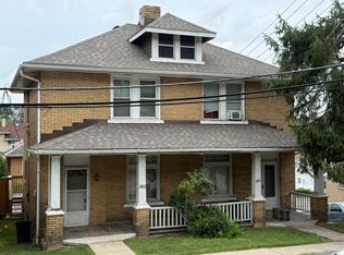 2802 Kenilworth St, Pittsburgh, PA 15226