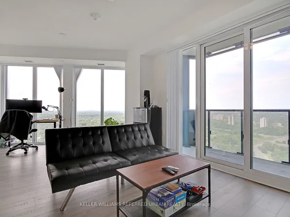 575 Bloor St E, Toronto, ON