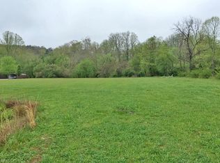 1172 Staunton Tpke, Petroleum, WV 26161