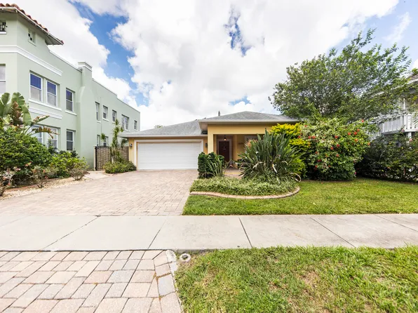 2026 Jackson St N, Saint Petersburg, FL 33704