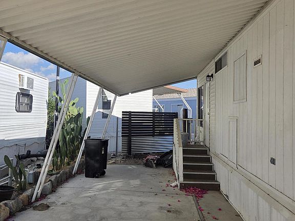 5th image of 69530 Dillon Rd Spc 27