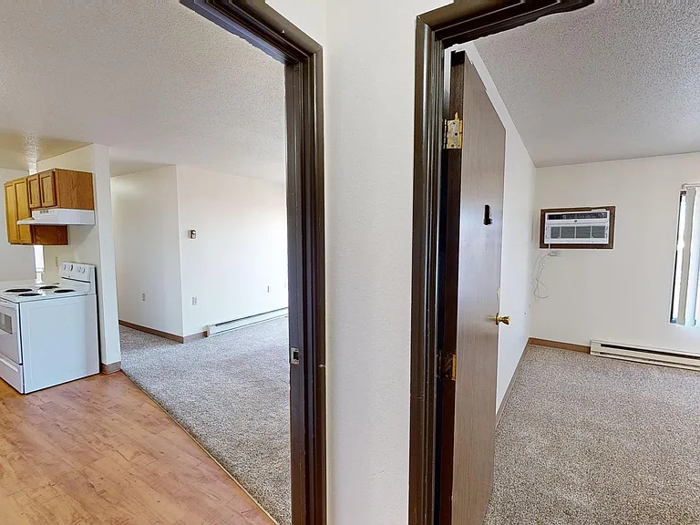 Park Place West Apartments — Photo 57